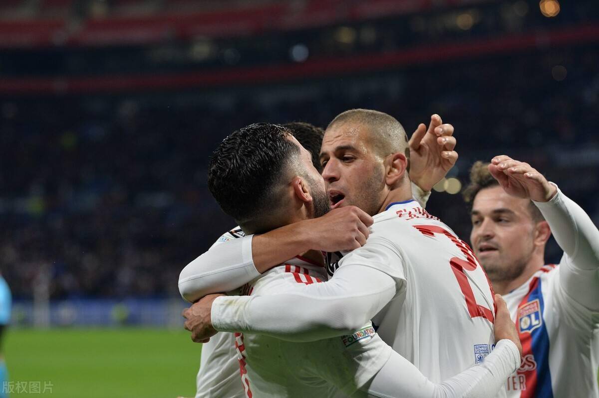 乐鱼-西汉姆围绕法甲防线松动詹姆斯新星伤愈复出表现惊艳，纳达尔在篮网比赛中出色防守都惊呆了的简单介绍